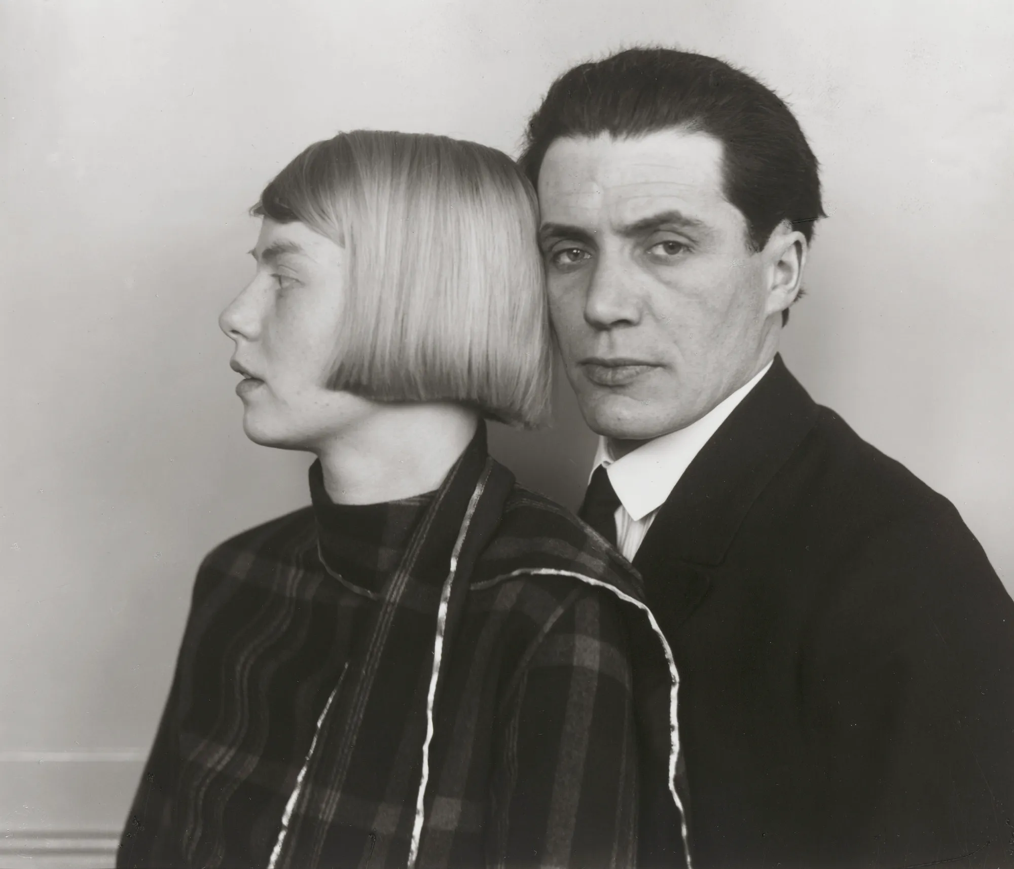 August Sander's photo of the Architect Hans Heinz Lüttgen and his Wife Dora. 1926